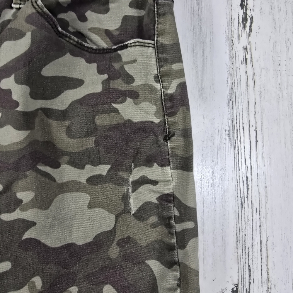 Mudd high rise camo ripped denim jeggings juniors size 15 - Picture 4 of 11